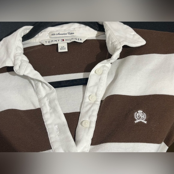 Y2K - Tommy Hilfiger ladies brown and white rugby style t-shirt - size small - Picture 3 of 3